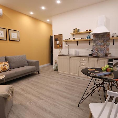 Hotelise I Blue-Poppy Apartment Jerevan Eksteriør billede